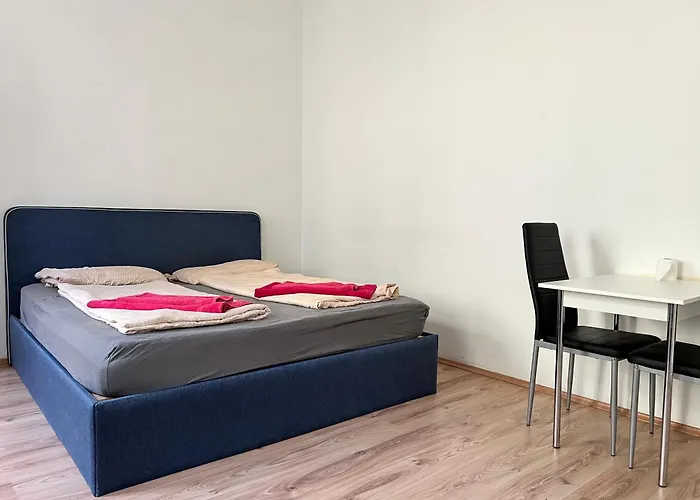 Apartment Spacious 4br Shared For Friends & Families